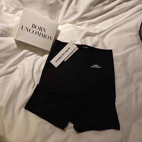 Sản phẩm đúng với miêu tả. Tiki đóng gói cẩn thận. Giao hàng nhanh. Sẽ tiếp tục ủng hộ shop và Tiki.