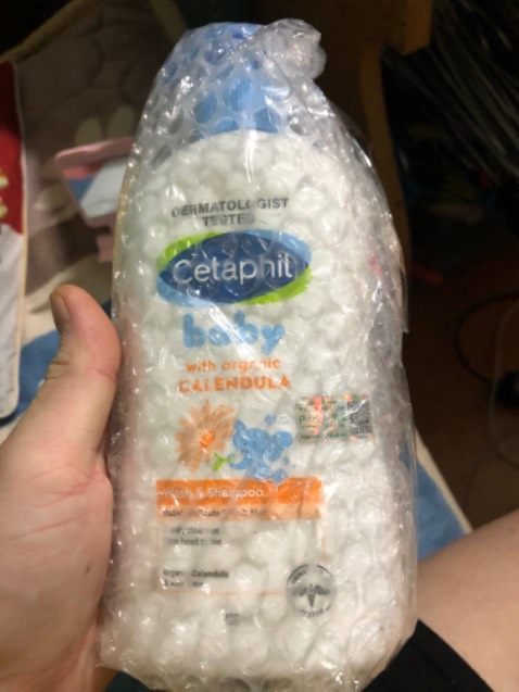 Đóng gói chắc chắn. Mở ra nghe mùi thơm rồi. Hàng chuẩn chính hãng ạ Đóng gói chắc chắn. Mở ra nghe mùi thơm rồi. Hàng chuẩn chính hãng ạ