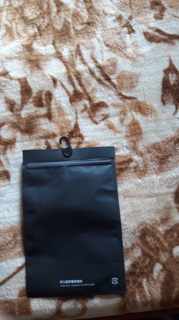 vì đã mua hai áo thun lần này mua thêm áo ống Nano vì tin tưởng chất lượng của hai áo lần trước. đóng gói cẩm thân, bao bì đẹp, sang trọng