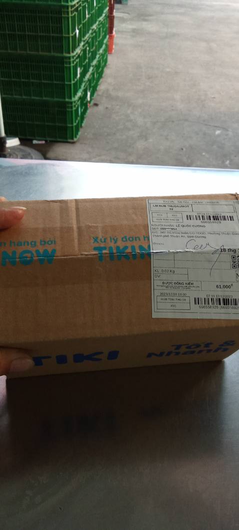 Mình đã nhận hàng.siper gh rất vui tính.và hàng đống gói rất kỷ.tay nghe âm thanh rất tuyệt vời.mình tin tưởng shop mình hứa sẻ ủng hộ shop thêm lần sau nữa.chúc shop dc nhiều sk.và dc nhiều khách hàng qt đến sản phẩm nhé👍