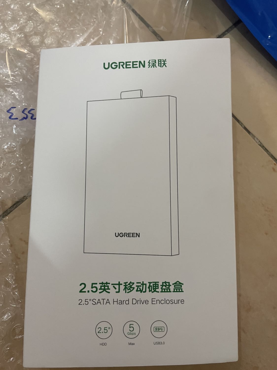 Đóng gói chắc chắn. Case dễ sử dụng, dễ lắp. Sẽ *** độ bền của nhựa case qua thời gian.