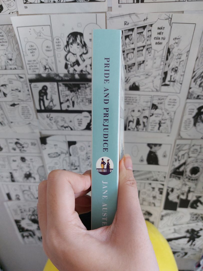 đóng gói đẹp, chỉn chu. Truyện rất đẹp không trầy xước hay cong. Mình đã đọc bản tiếng việt và xem 2 bản phim của tiểu thuyết này, nên không kìm được mà mua luôn bản gốc. Nói chung rất hài lòng nhé.