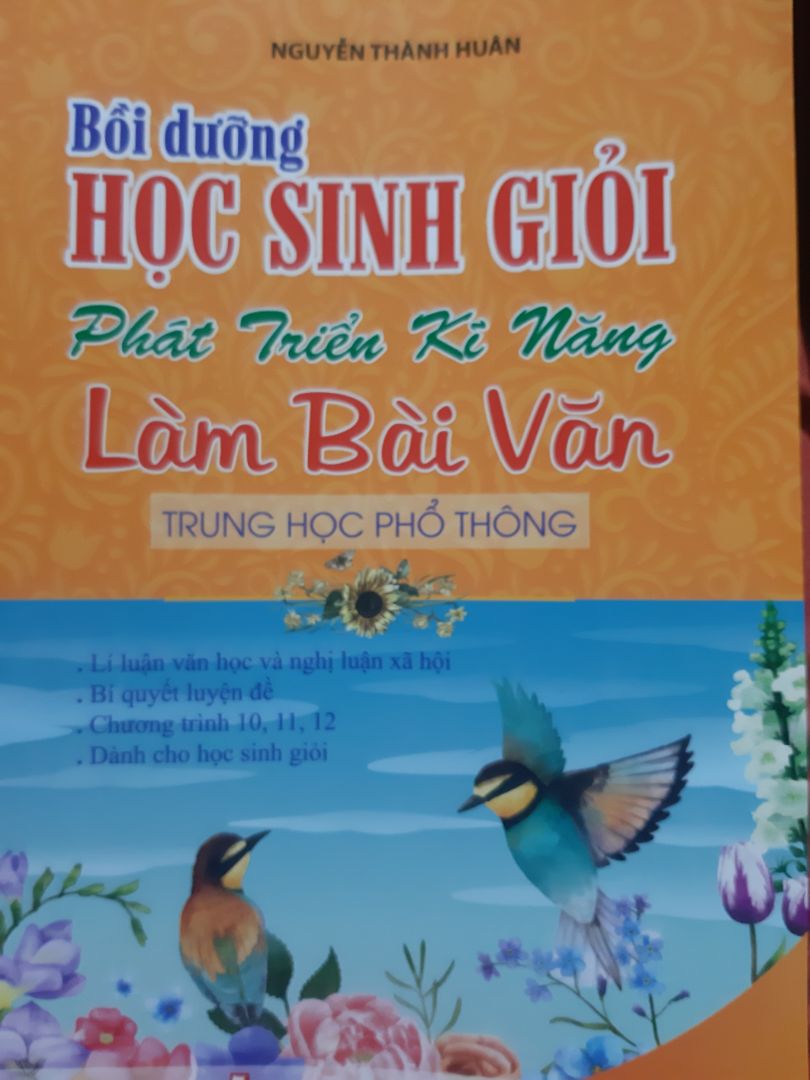 sách hay, rất có ích cho học sinh giỏi văn