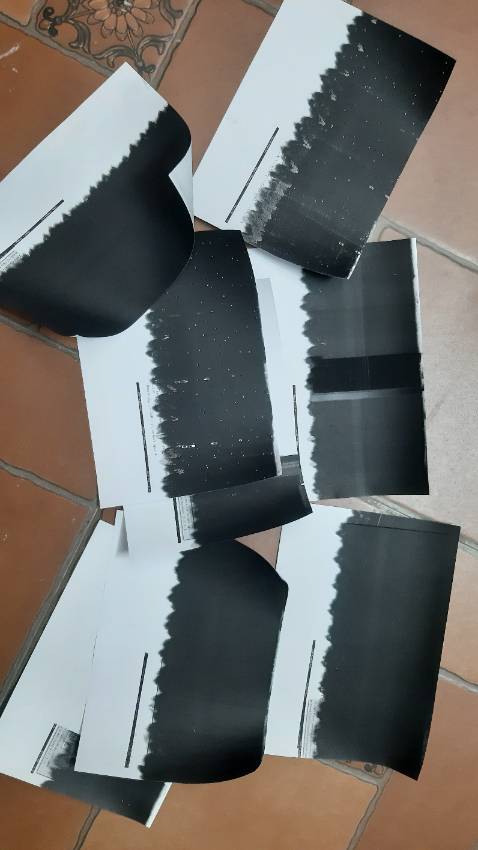 Bình mực tiki mới giao cho tôi, tôi vừa mở ra xài. Nó bị hư, lỗi rồi. In đen thui như vầy nè. Tôi dùng bình cũ, vẫn in bình thường ( trang ***). Tiki đổi dùm tôi nhé. Sớm dùm vì tôi cần làm việc Bình mực tiki mới giao cho tôi, tôi vừa mở ra xài. Nó bị hư, lỗi rồi. In đen thui như vầy nè. Tôi dùng bình cũ, vẫn in bình thường ( trang ***). Tiki đổi dùm tôi nhé. Sớm dùm vì tôi cần làm việc