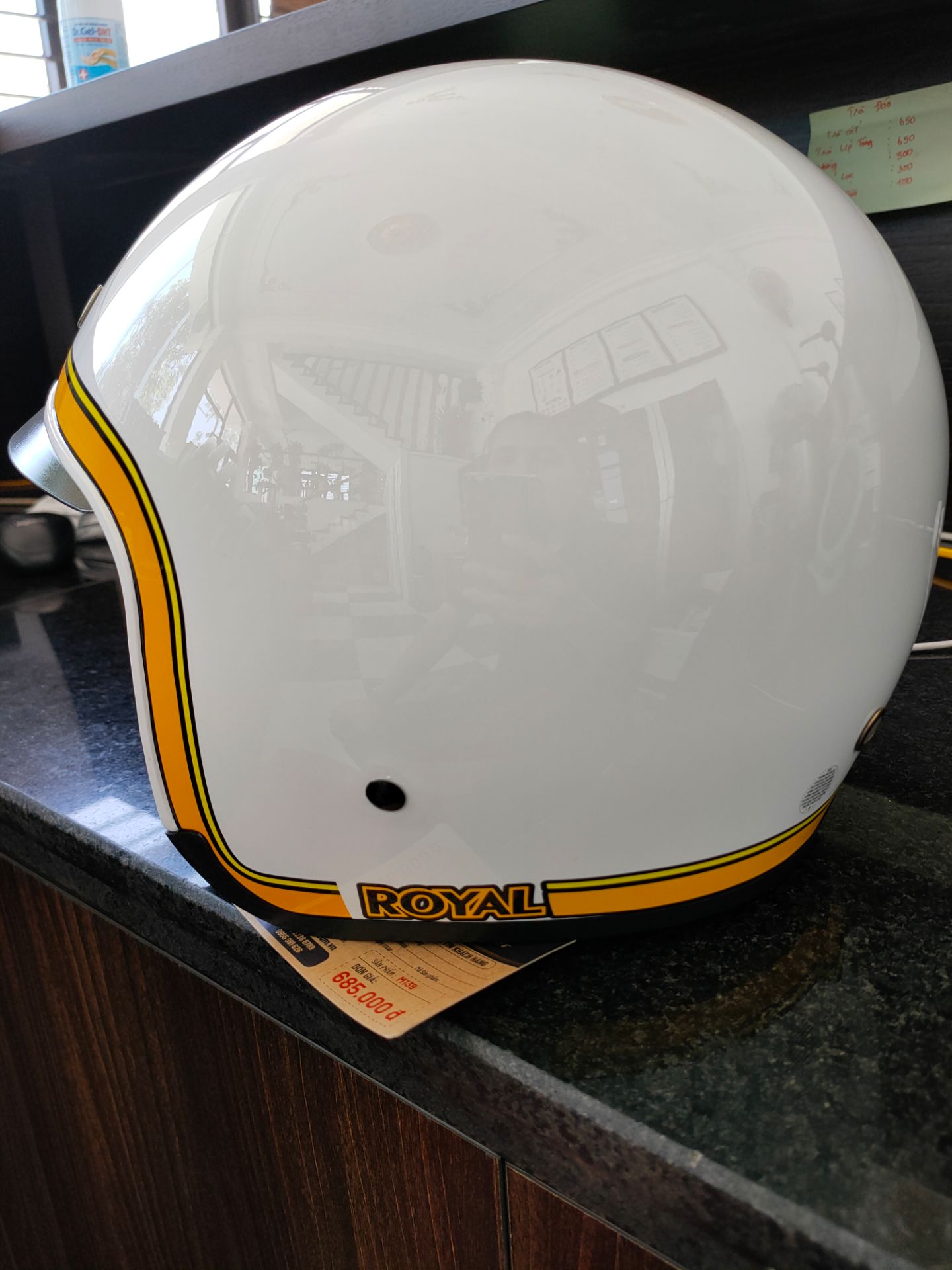 rất hài lòng, mũ rất đẹp ạ