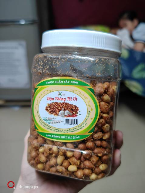 Cũng tạm ổn, ăn được, đậu phộng hơi hơi đắng chắc quá lửa rang