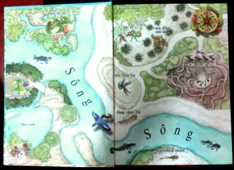 Thật sự quyết định để mình chọn mua cuốn Dế Mèn Phiêu  Liêu Ký này là bởi tranh minh họa của cuốn sách rất đẹp, cách dàn trang và trình bày nội dung của cuốn sách rất hút mắt, mình chưa bao giờ ưng ý đến tuyệt đối khi mua một cuốn sách đến như vậy và cuốn sách này đã khiến mình phải thốt lên WOW khi cầm trên tay, và mình đã đi khoe rất rất nhiều người về cuốn sách (nội dung thì mình không bàn đến bởi Dế Mèn Phiêu Liêu Ký là một tác phẩm văn học kinh điển của Việt Nam rồi). Điểm thứ 2 mình rất thích ở cuốn sách này là có lời đề tặng và chữ ký của tác giả, nó giống như một món quà tặng rất đáng trân trọng với người sử hữu được cuốn sách vậy.