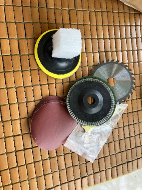 Hàng tạm ổn- đủ số lượng như quảng cáo