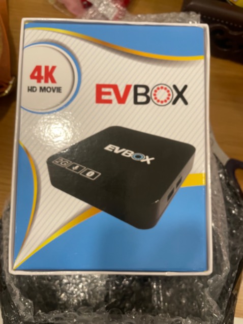 Xem được tất cả các kênh truyền hình Việt Nam, Xem được tất cả các kênh truyền hình quốc tế như HBO Star movie, xem được tất cả các giải bóng đá trên thế giới đặc biệt ngoài hàng anh cúp bóng đá châu âu C1,C2 bữa nay thì không cần phải đi đâu nữa cảm ơn thằng bạn may nhờ thằng bạn giới thiệu. Rất hài lòng