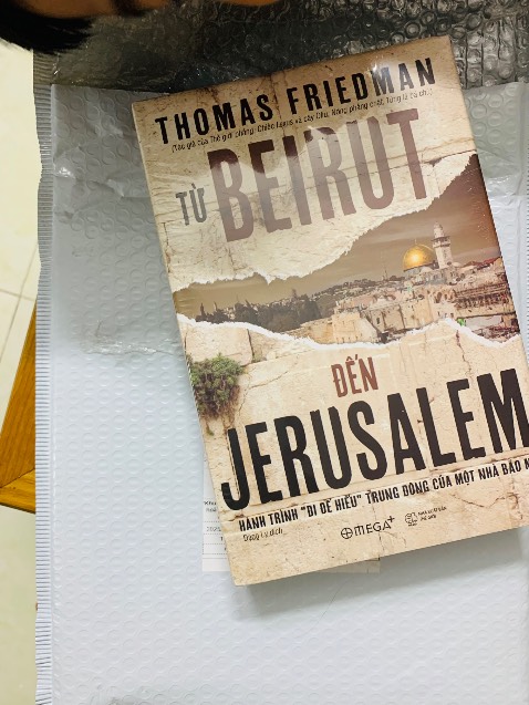 Giao siêu tốc, sách bìa cứng, nguyên màng co. Đóng gói kỹ