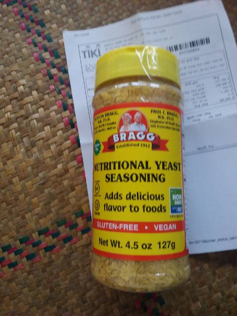 Hộp không bị móp méo, ship đúng hẹn, tuy nhiên bao bằng giấy báo nhìn hơi xấu :)) 
date còn một năm nữa nhưng do shop dán băng keo ngay date nên khi mình tháo băng keo mở hộp thì date cũng bay luôn theo băng keo =))) 
Chưa dùng lâu dài nên chưa biết, nhưng vị cũng ổn :3