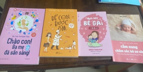 Sách màu đẹp, ngắn gọn. Các mẹ nên mua để xem minh hoạ và khi cần lật ra cho nhanh