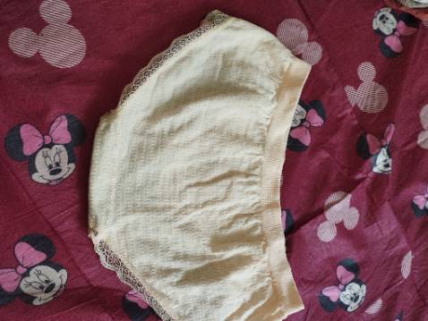 Set 10 quần với nhiều màu sắc khác nhau, form quần quần, co giãn tốt, mặc rất thoải mái ôm người mà m vẫn cảm thấy nhẹ nhàng. Quần này m mua lần 2 rồi nhưng lần đầu mua shop này thấy giá rẻ cũng ko Hy vọng nhiều nhưng kết quả ngoài mong đợi mn ạ . Giặt vài lần vải càng mềm ra thích lắm. Nên mua nhé.