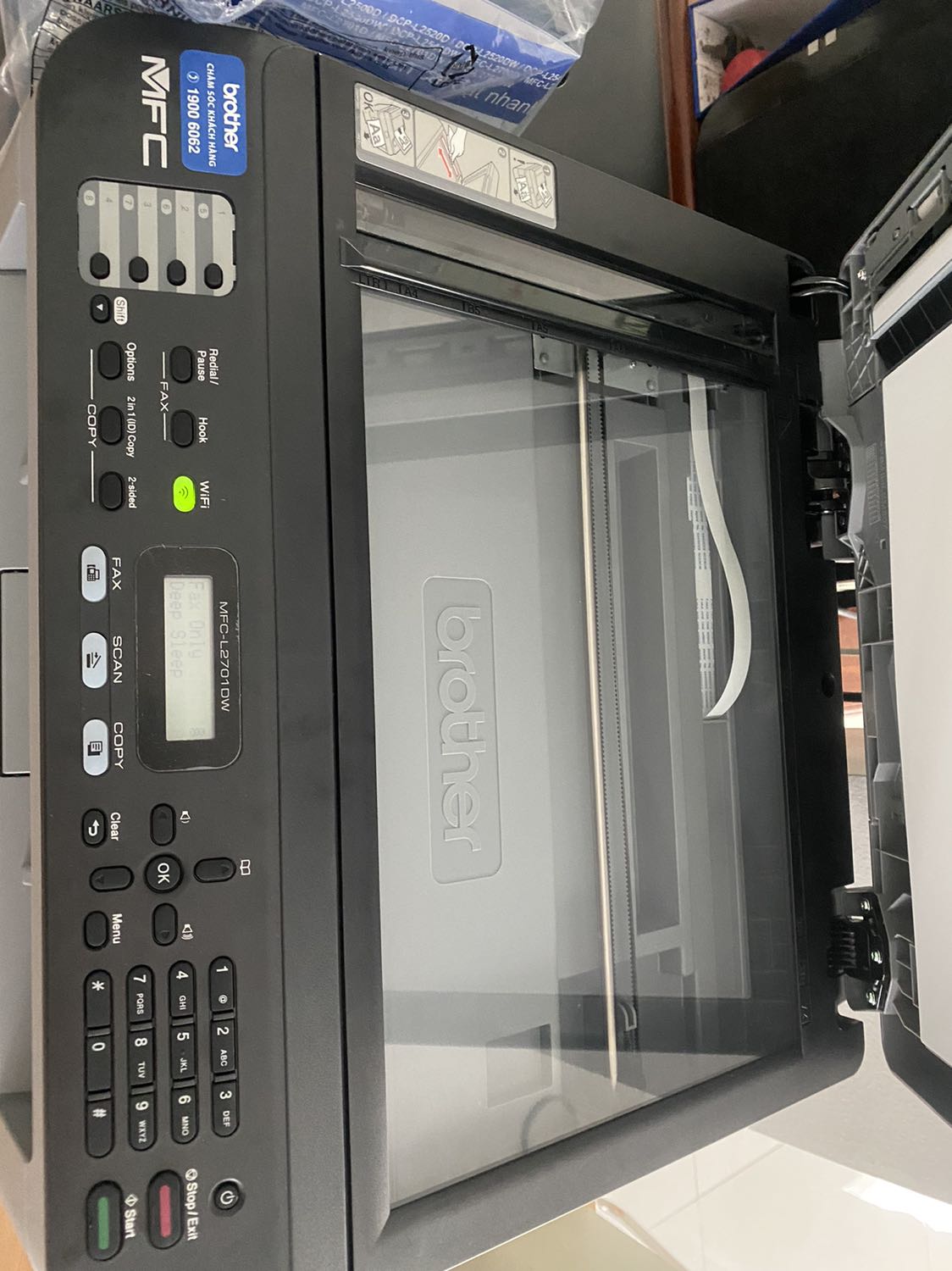 Máy thiết lập đơn giản, dễ sử dụng và bền. Hộp mực thay thế cũng rẻ tiền, 99k là có thể mua được ống mực mới thay thế vào. Máy thiết lập đơn giản, dễ sử dụng và bền. Hộp mực thay thế cũng rẻ tiền, 99k là có thể mua được ống mực mới thay thế vào.