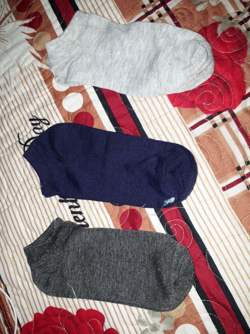 sop làm ăn thế này sao. mua một loại mà gủi về 1 loại