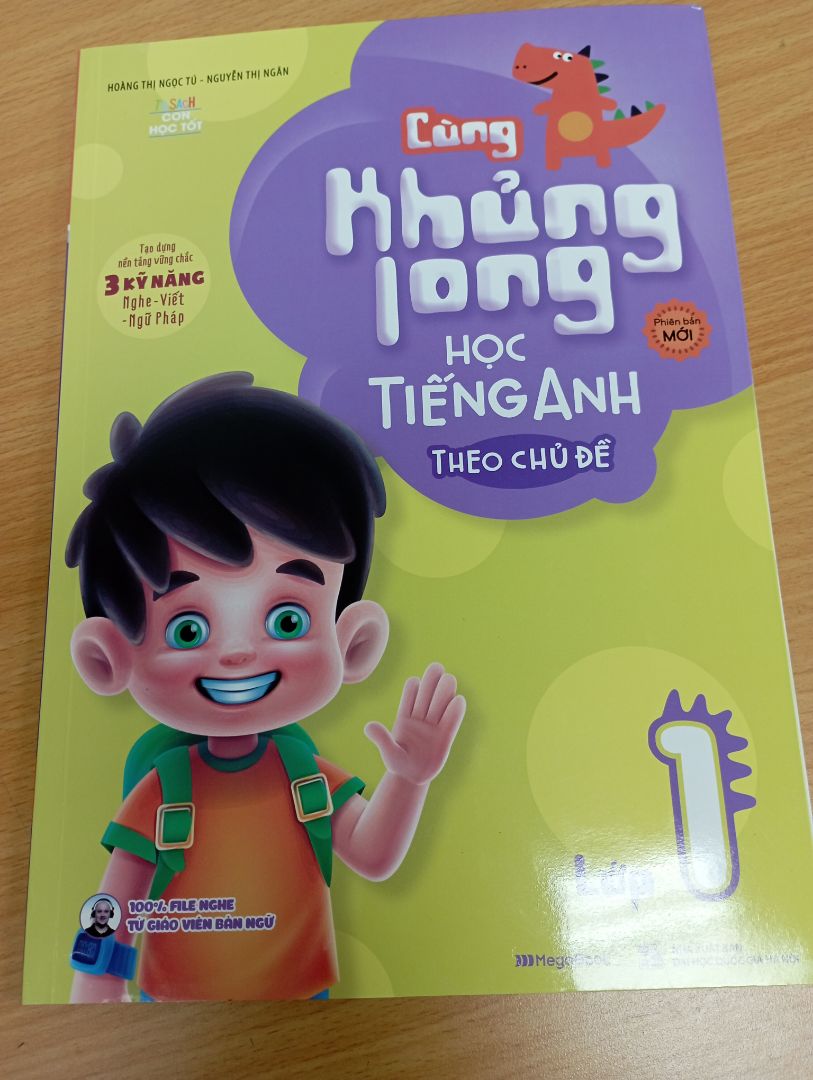 sách rất phù hợp với các bạn nhỏ bắt đầu làm quen với tiếng anh.quét mã vạch để nghe nên rất yên tâm không bị sai.
sách bọc cẩn thận.giao hàng nhanh.shipper nhiệt tình vui vẻ sách rất phù hợp với các bạn nhỏ bắt đầu làm quen với tiếng anh.quét mã vạch để nghe nên rất yên tâm không bị sai.
sách bọc cẩn thận.giao hàng nhanh.shipper nhiệt tình vui vẻ