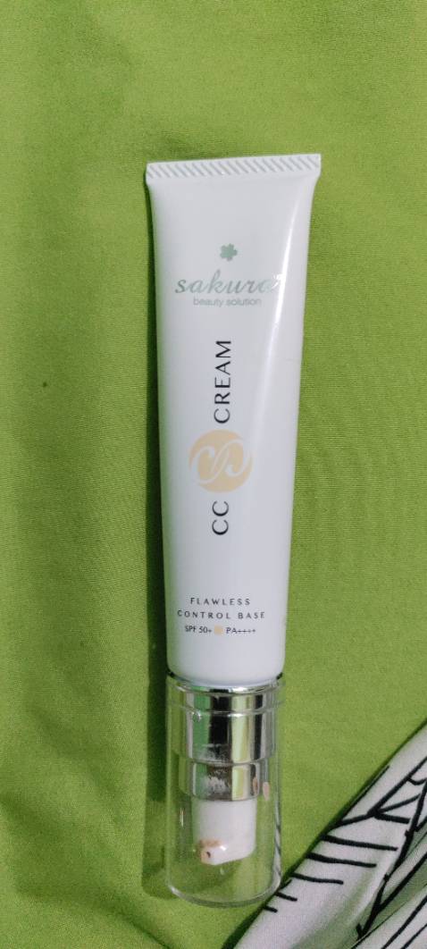 Trước đây đã sử dụng qua, nhưng do giá cao quá nên đã ngưng. Giờ thấy trên TiKi vừa yên tâm hàng chính hãng, vừa giảm kha khá nên mua liền. Dòng Sakura của Nhật thì không phải bàn. Xài được lâu lắm à nghen