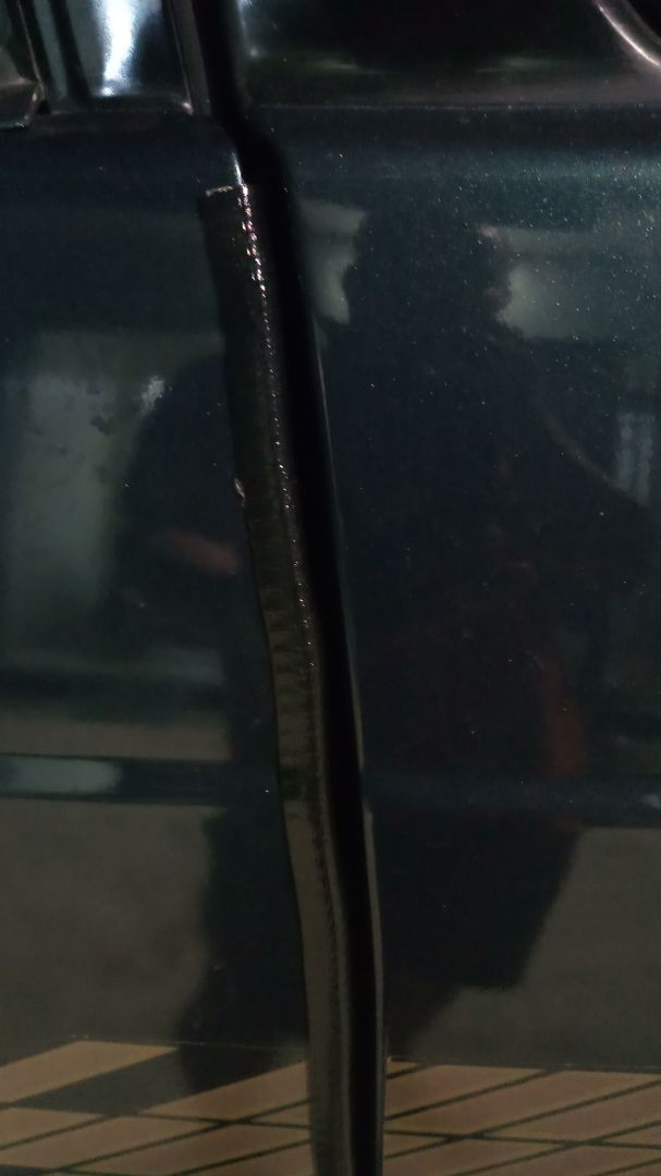 ko như quảng cáo, mua về lắp khe hỏ vẫn như không có.