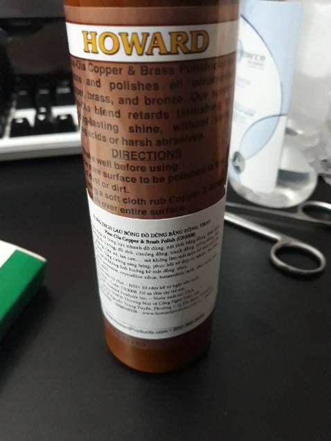 Trừ 1 sao vì bao bì trong chai như bị mở trước rồi. Dạng liquid k phải cream nha. Lau xong sáng dới luôn. Bạn nào có đàn piano như mình có thể mua lau pedal đc nha.