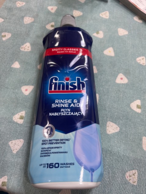 Mình nhận được chai khác hình shop đăng