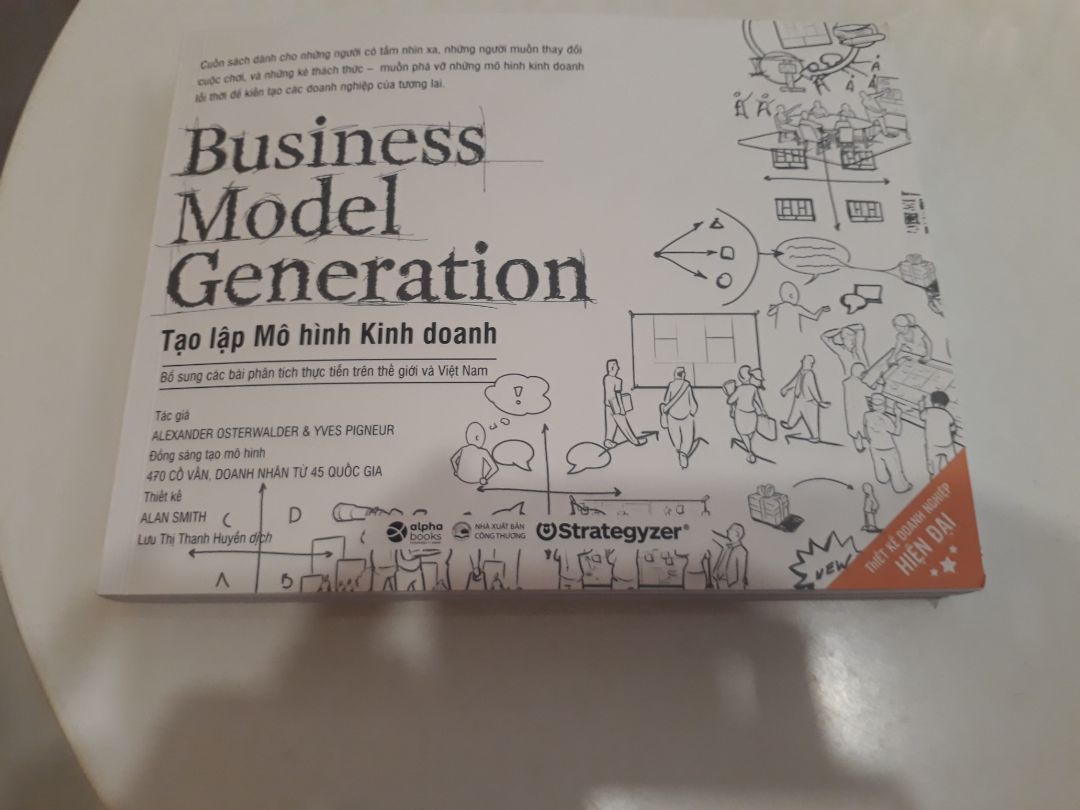 sách viết đơn giản, rõ ràng, dễ hiểu về công việc kinh doanh của doanh nghiệp. đây là cái nhìn tổng quan cho những ai đang muốn bắt đầu công việc kd của mình. Sẽ mua bộ 3 cuốn vì chất lượng nội dung của nó. Tks tác giả.