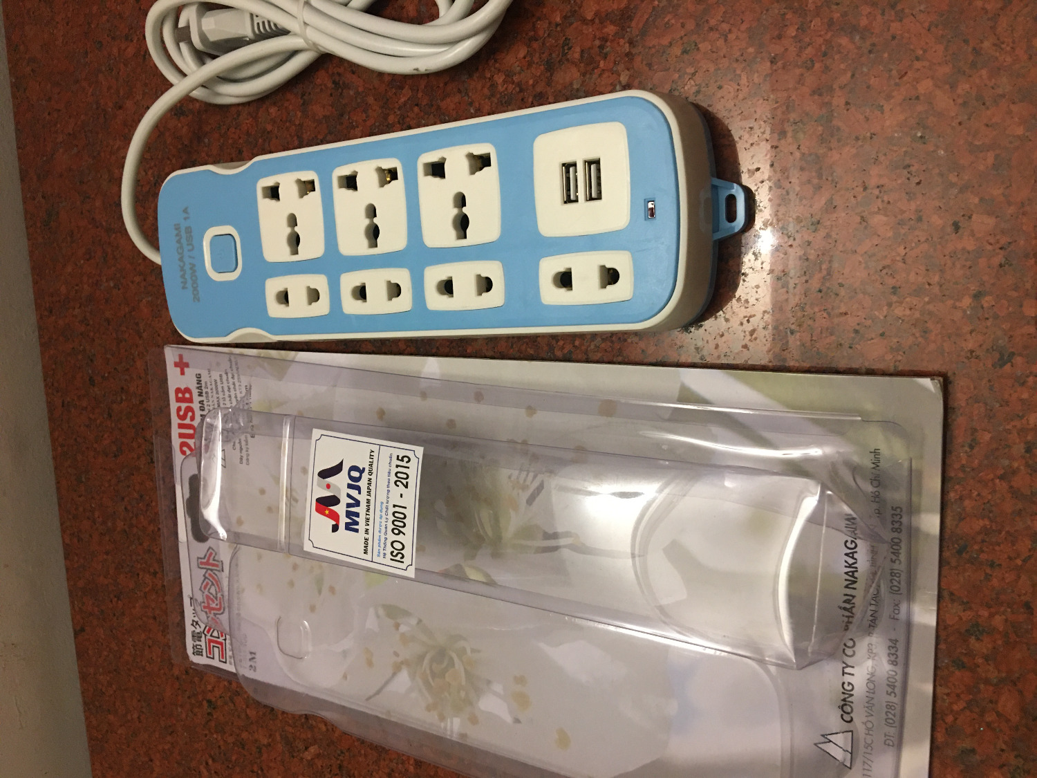 Tiki giao hàng nhanh quá, vừa đặt hôm qua, hôm nay tôi đã nhận hàng.
Hàng đóng gói chắc chắn, và sản phẩm bên trong rất ổn, kể cả tấm ốp đằng sau lưng.
Tôi đang dùng tất cả các chức năng, thấy đều ổn.
Cám ơn TIKI.