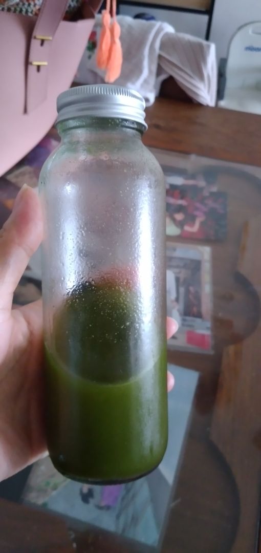 mỗi ngày uống sẽ có đầy đủ chất .dễ uống và thanh lọc cơ thể