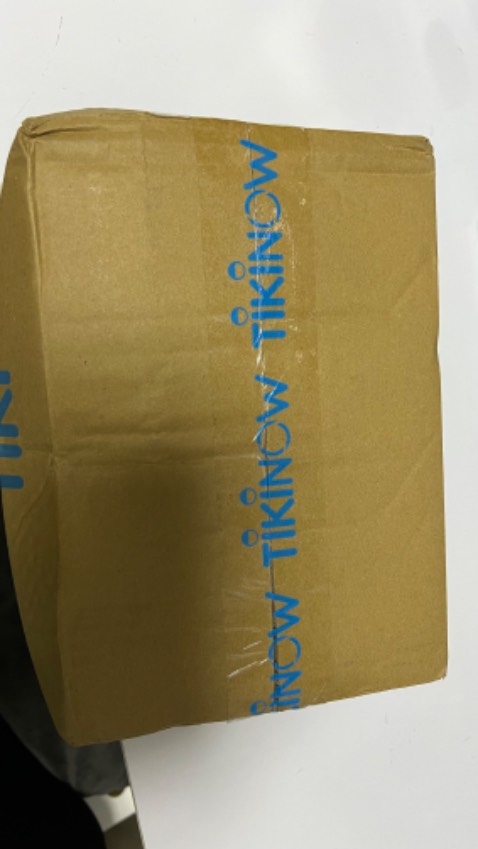 Đóng gói kỹ càng, giao hàng đúng hen. Dòng sp có chất bôi trơn k gây kích ứng, mùi k gây khó khịu, thiết kế vừa vặn dễ sừ dụng Đóng gói kỹ càng, giao hàng đúng hen. Dòng sp có chất bôi trơn k gây kích ứng, mùi k gây khó khịu, thiết kế vừa vặn dễ sừ dụng