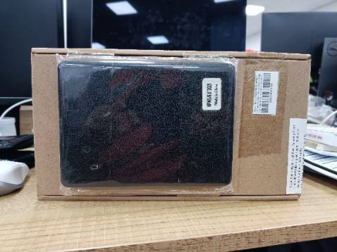 Hàng nguyên seal luôn. Mới tinh. Rất hài lòng!