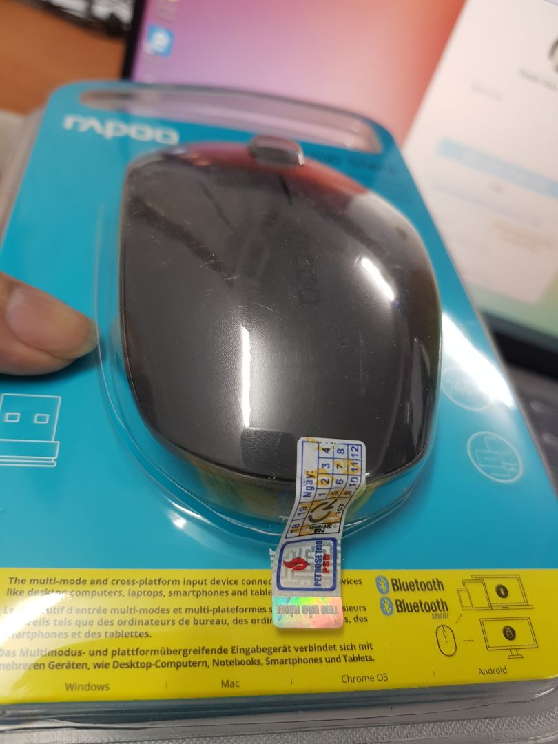 Sản phẩm xài ok. Kết nối bluetooth với laptop xài bình thường. Tuy nhiên không hiểu Tiki hay bên cung cấp lại dán tem bảo hành ngoài vỏ hộp ngay đoạn cắt. Mình chưa bao giờ thấy đơn vị nào dán tem bảo hành kiểu này.