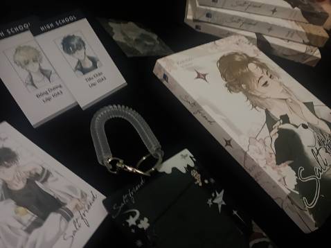 Nội dung hay...nét vẽ đẹp rất hài luôn,phụ kiện thì đẹp khỏi phải bàn