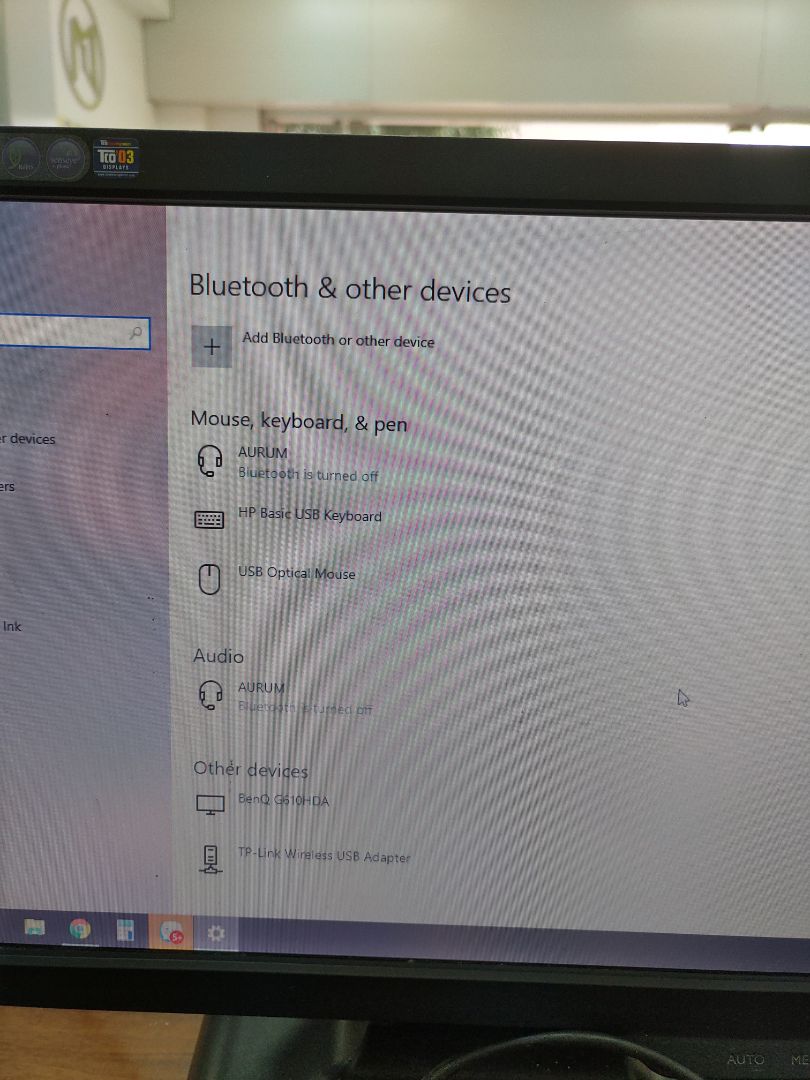 Giao hàng chậm máy ngày, nhận hàng thì lỗi  ko kết nối đc, gửi phản hồi thì tiki lại yêu cầu phải quay video khi bóc hộp. Đơn hàng có hơn 100k có nhất thiết phải như vậy không? Mình chụp ảnh như vậy còn chưa đủ để chứng minh sản phẩm lỗi hay sao? Nói chung tiki xử lý rất kém!