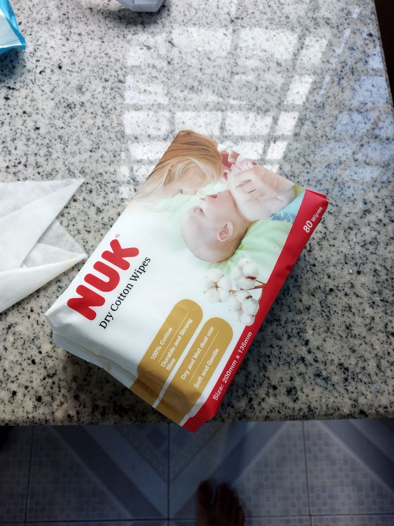 hàng giao nhanh, hàng chất lượng thái lan 100% xịn sò, nvgh không gọi cho mình xuống lấy, phải làm phiền người nhà xuống lấy, hàng được tặng thêm khăn giấy,cho tất cả 5 sao hàng giao nhanh, hàng chất lượng thái lan 100% xịn sò, nvgh không gọi cho mình xuống lấy, phải làm phiền người nhà xuống lấy, hàng được tặng thêm khăn giấy,cho tất cả 5 sao