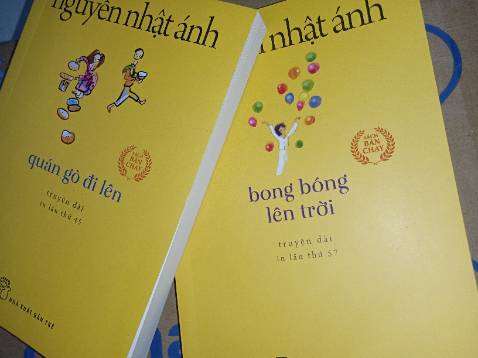 Mặc dù bt đến Tiki lâu r nm đến nay mới trải nghiệm.Thực sự là shop gói hàng rất kĩ nhé , có chống sốc,sách kh bị móp hay 1 lỗi nhỏ gì. khổ nhỏ này mặc dù k có kèm vài hình ảnh nhiều khổ lớn nhưng gọn với tiện lắm nhe ,( đb dành cho ai thiếu kinh phí 🙃).Rất hài lòng.Mong cb nếu đc thì hãy trải nghiệm để hài lòng những mình.