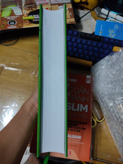 đóng gói rất kỹ lưỡng, sách nhìn mới, vận chuyển nhanh, có tem chống hàng giả, tốt!!!!
