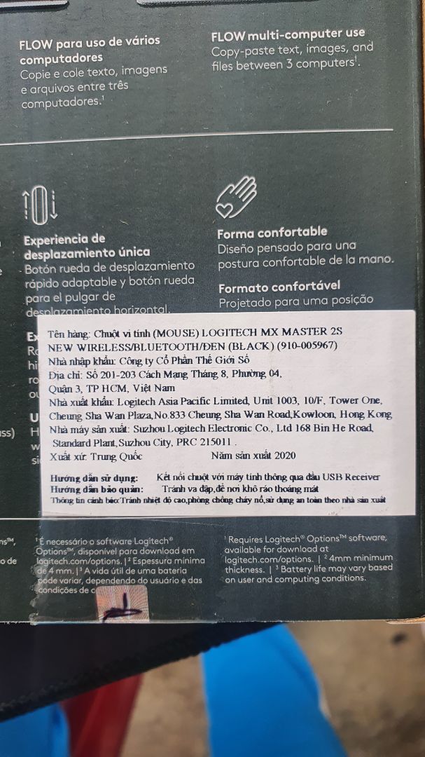 Sản phẩm cũ, đã qua sử dụng, không có tem bảo hành. Hộp cũng bị cũ, bị dán nhiều lần băng keo chỗ mở hộp, không có hộp nhựa để đựng chuột. Mã sản phẩm và mã trên hộp không giống nhau. Sản phẩm bị trầy phần đế.