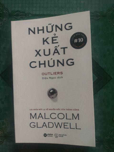 Sách đẹp,giao hàng nhanh chóng,đã từng đọc rồi này mua lại đọc tiếp,...