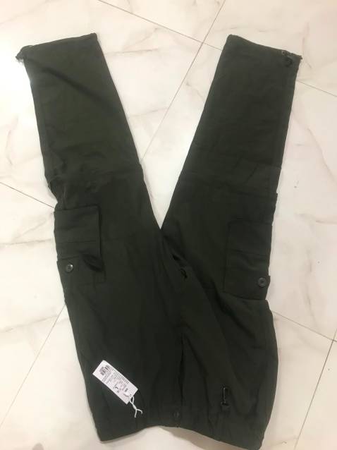 Chất lượng tốt, quần đẹp, nhưng Size L mình chọn lại dài rộng quá so với mình, muốn đổi lại Chất lượng tốt, quần đẹp, nhưng Size L mình chọn lại dài rộng quá so với mình, muốn đổi lại