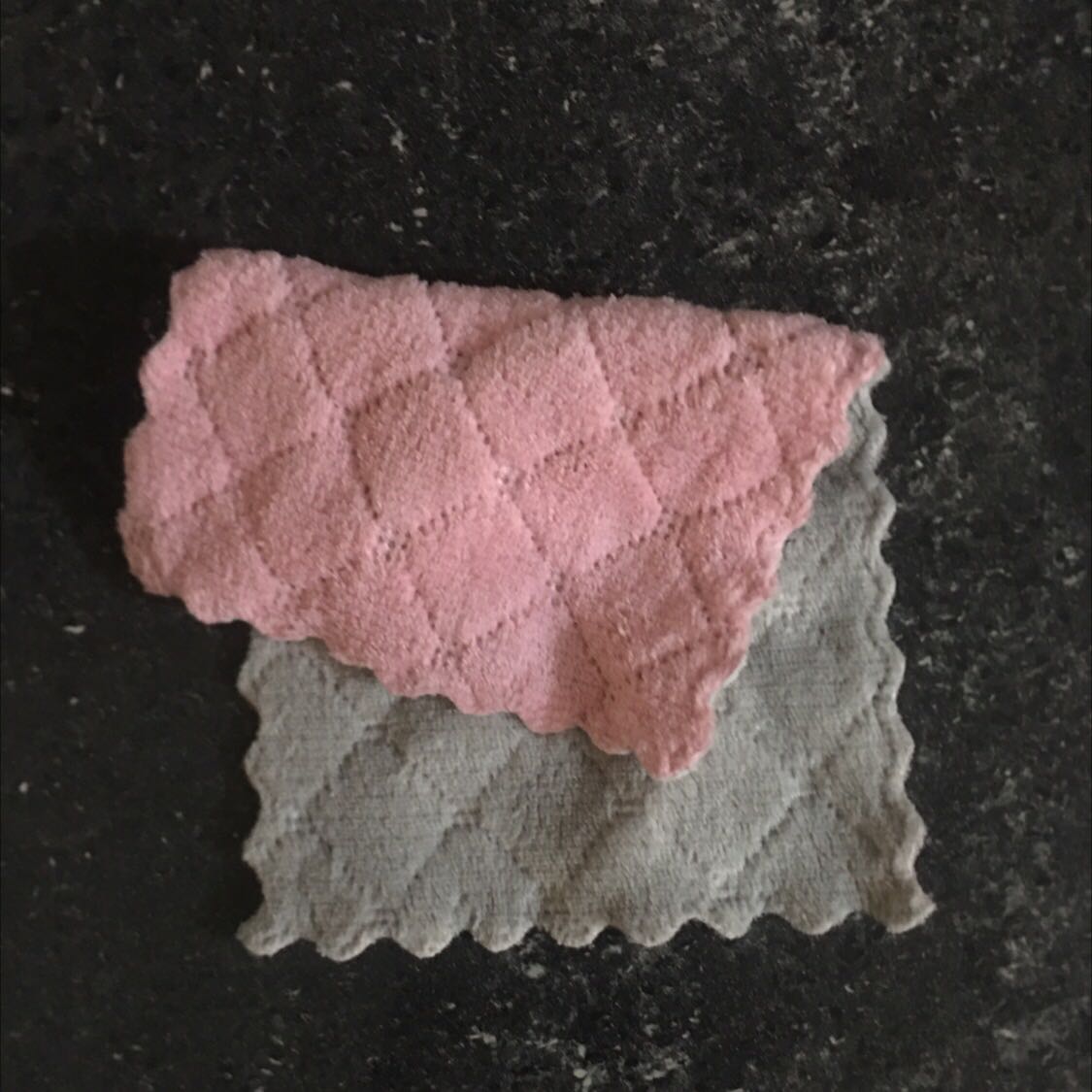 Kích thước nhỏ , giá cả chưa tương xứng