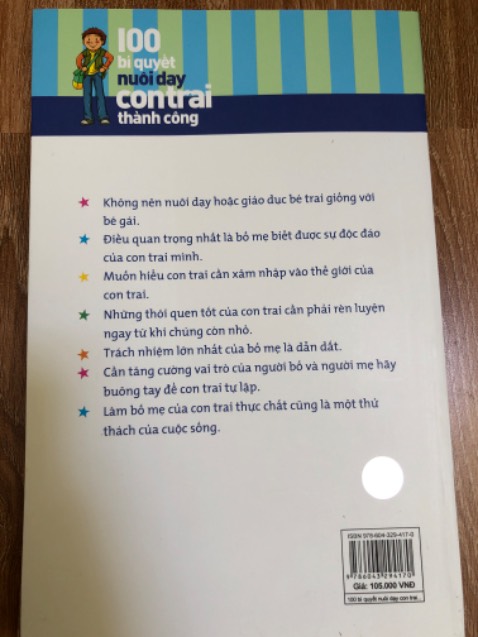 Giao hàng siêu tốc . Đóng gói ok. Chất lượng giấy ok . Rõ nhìn. Nội dung sách thì mình chưa đọc qua . Nhưng mình thấy review sách này tốt