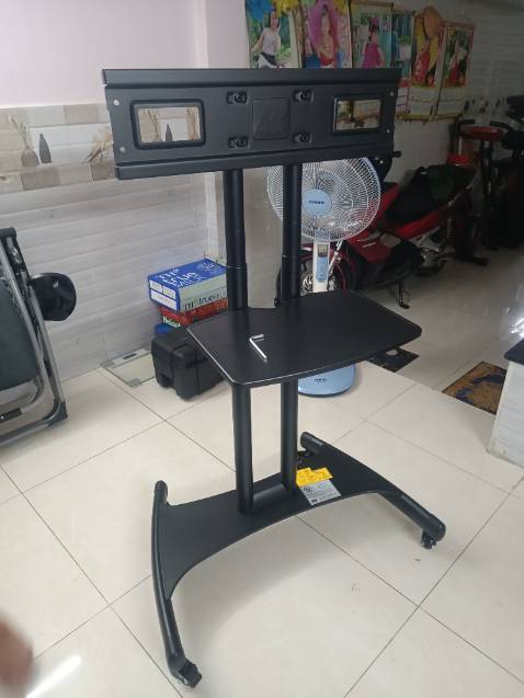 Không giống hình miêu tả.