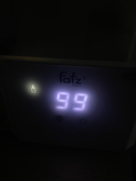 Lỗi E3 khi vừa nhận máy. Ship máy lỗi shop ko kiểm tra hàng trước khi giao.  Phải gửi đi bảo hành mất thêm 100k nữa. Mọi người mua máy nên cân nhắc.