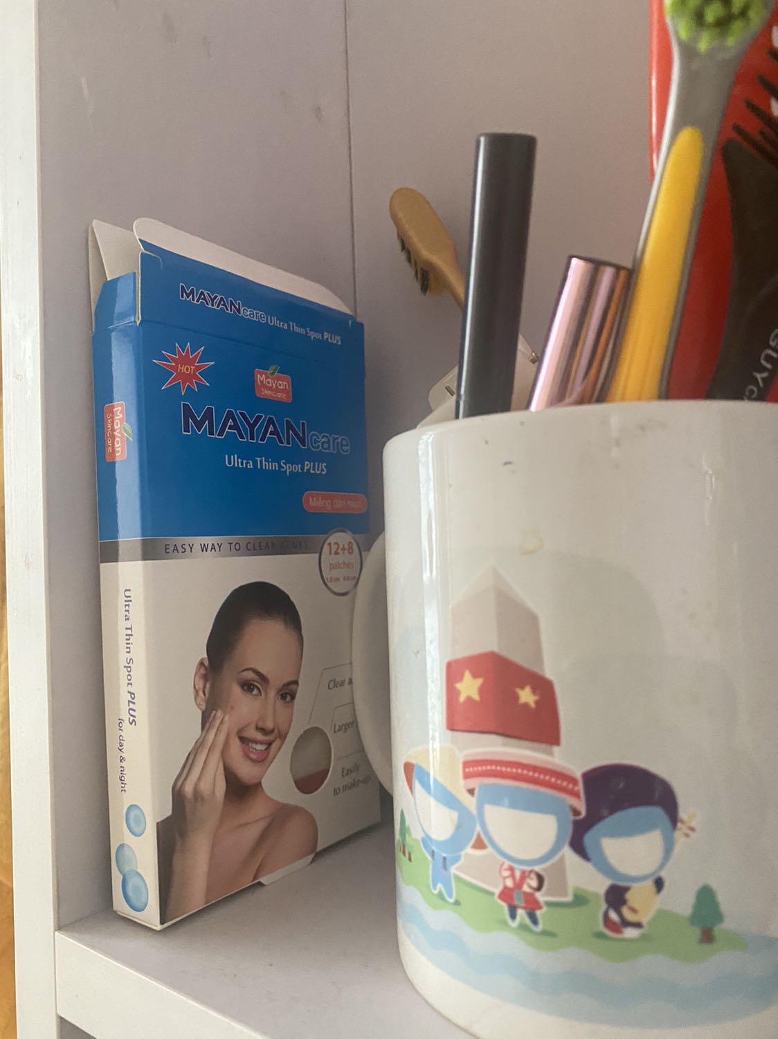 Okelah. Miếng dán quốc dân luôn. Bỏ luôn phòng tắm thi thoảng tiện dán luôn