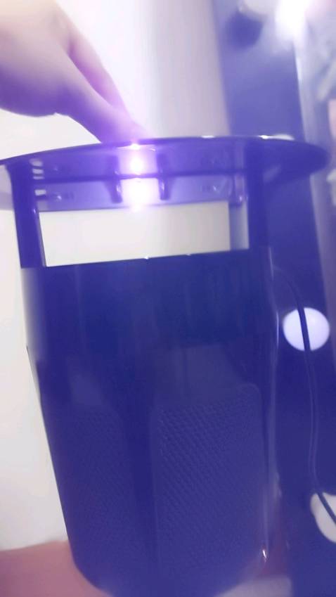 Cắm điện qua đêm bắt được quá trời muỗi luôn. Không có tiếng nổ như một số máy khác phù hợp gia đình có trẻ nhỏ rất an toàn.