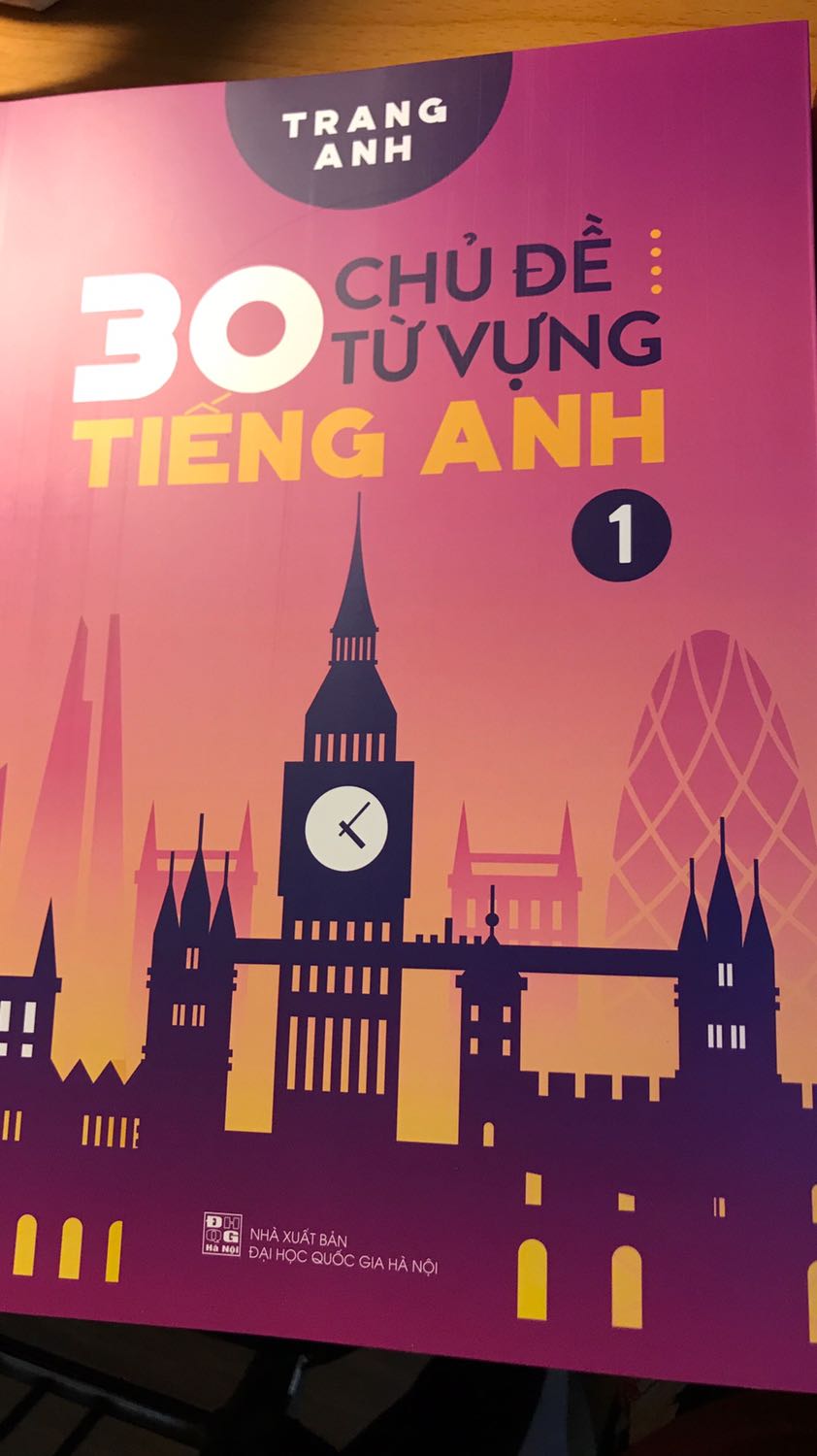 Thực sự bất ngờ về kích cỡ cũng như độ dày của 2 cuốn sách này. Chất lượng thì khỏi bàn rồi vì sách cô Trang Anh lúc nào cũng awesome 👏🏻 Về khâu đóng gói thì chỉ có 1 lớp màng nilon nhưng sách ko hề bị móp góc hay quăn gì luôn. Giao hàng cũng rất nhanh dù đang dịch bệnh. Tóm lại là mình ko thể hài lòng hơn đc nữa 🥰 rất cảm ơn shop!!