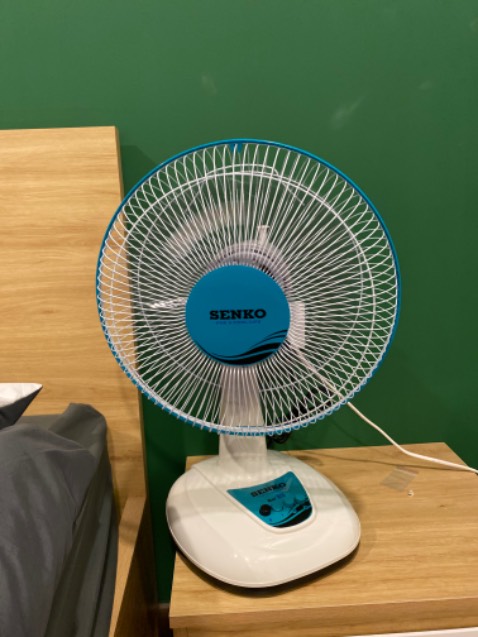 Quạt chạy êm, dễ lắp, shop đóng gói rất cẩn thận và giao nhanh Quạt chạy êm, dễ lắp, shop đóng gói rất cẩn thận và giao nhanh