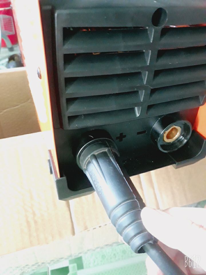 máy đẹp ,hàng chất lượng , bảo hành ,phụ kiện đầy đủ , shop hỗ trợ tận tình ,chăm sóc