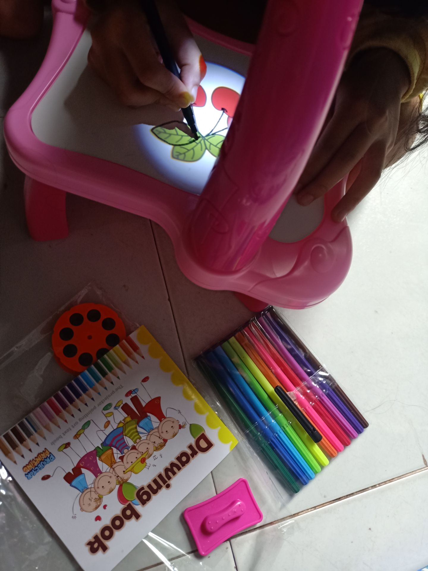 OK.moi đặt hôm qua hnay có.giao hàng nhanh.dung ổn