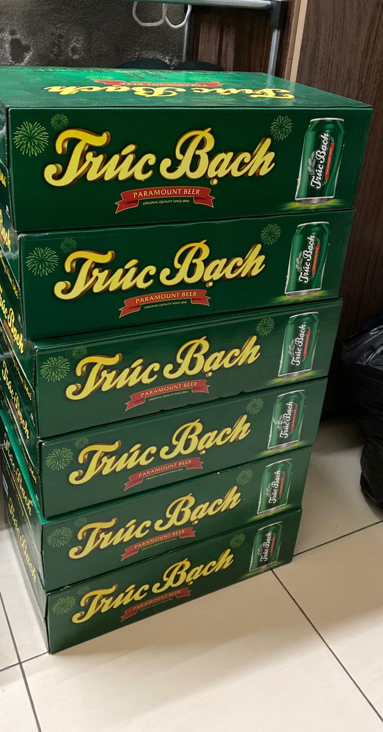 Giao hàng nhanh, đóng gói cẩn thận. Có 1 chút xước nhưng không sao. Giá thành phù hợp mà ship bên Tiki siêu nhanh luôn. Mua đi biếu quá hợp lý. Hạn sử dụng đến T9/22