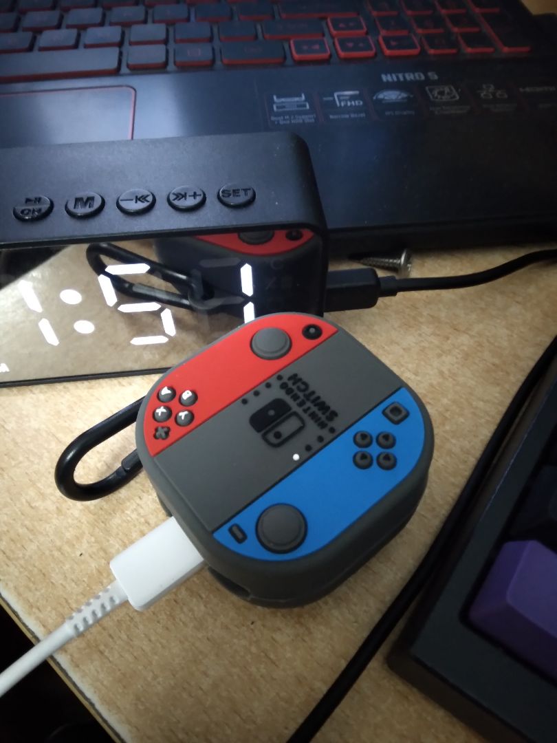 sản phẩm giao hàng đúng hẹn, rất đẹp và cute